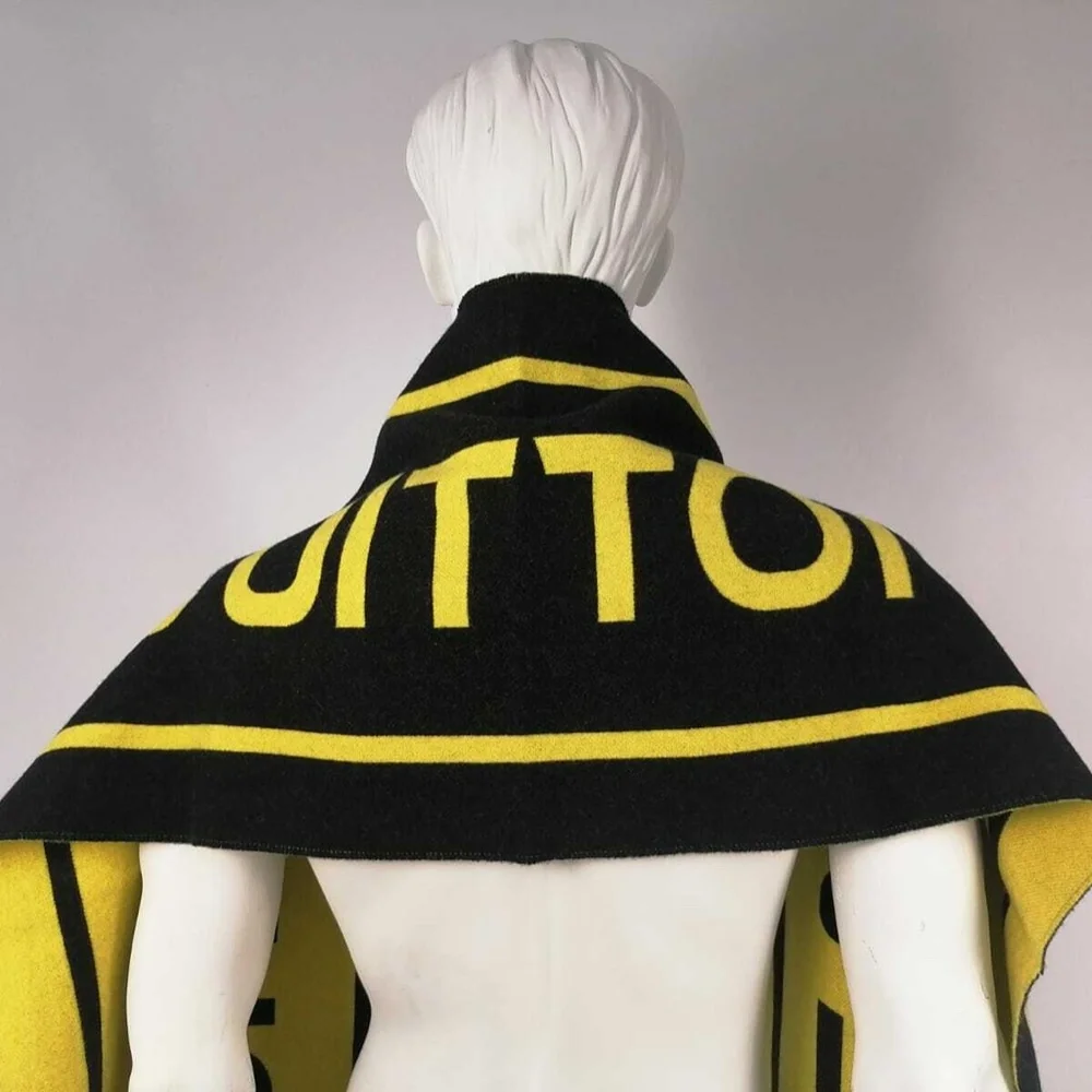 New Authentic Louis Vuitton Wool Cashmere City Gravity Scarf - Picture 5 of 12